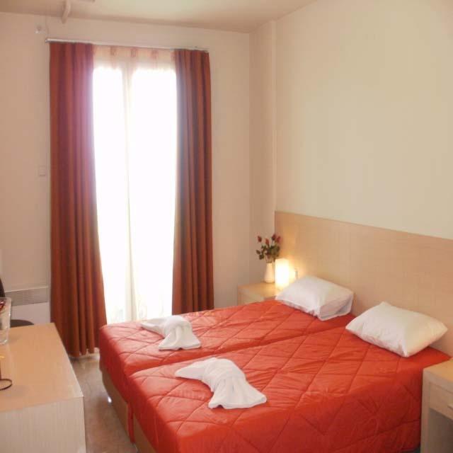 Amfitrion Hotel Agios Konstantinos  Ngoại thất bức ảnh